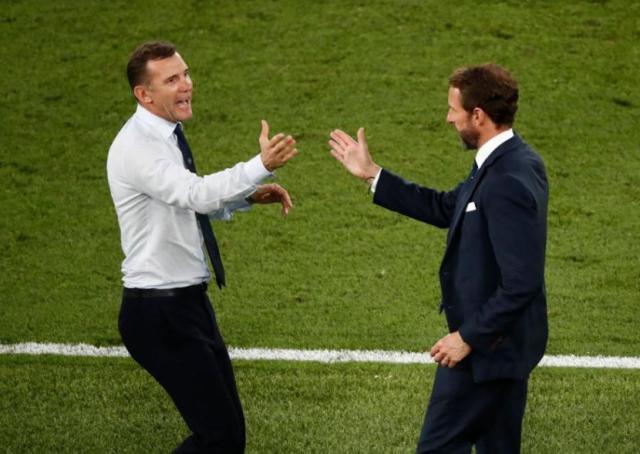 世界杯高清赛事-凯恩：我知道没进决赛的痛苦 舍瓦：高空球无能为力